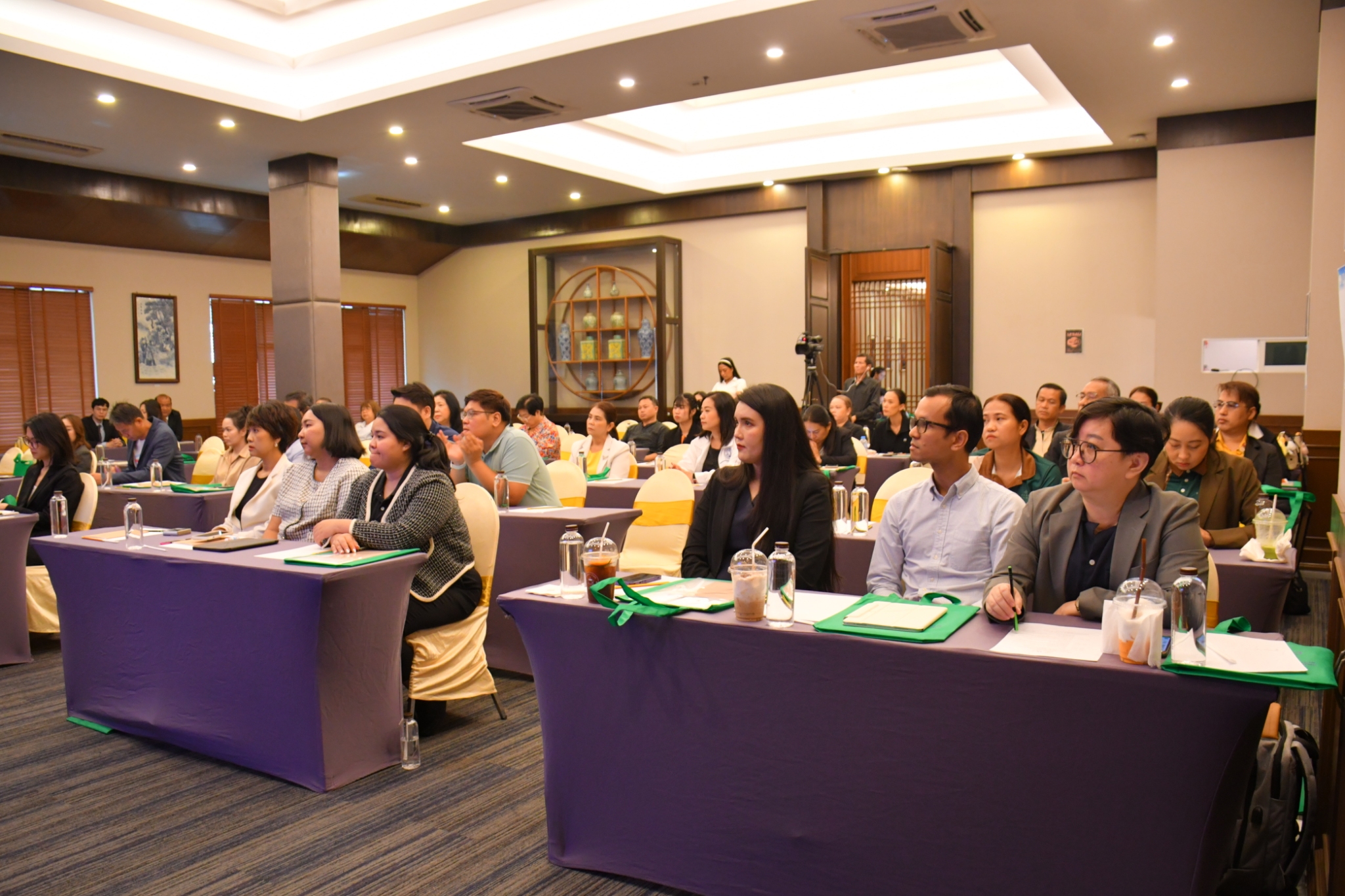 กรมการท่องเที่ยว จัดอบรมในหลักสูตร “การพัฒนา ทักษะการให้บริการของบุคลากรด้านการท่องเที่ยวสู่ระดับสากล” ครั้งที่ 3 จ.ชลบุรี